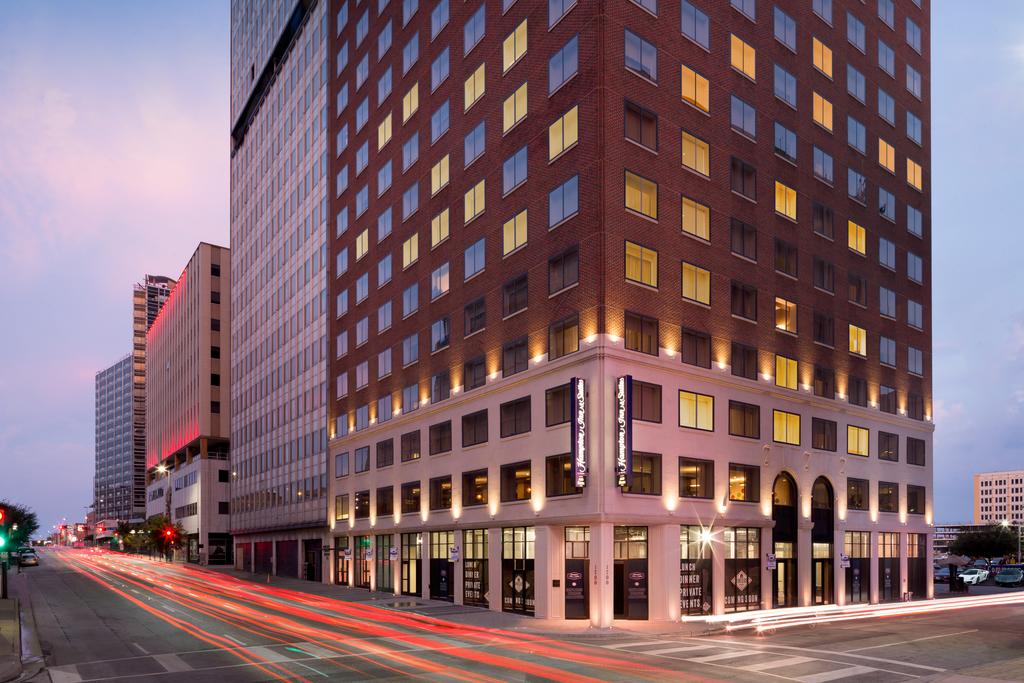 Hampton Inn Suites Dallas Downtown