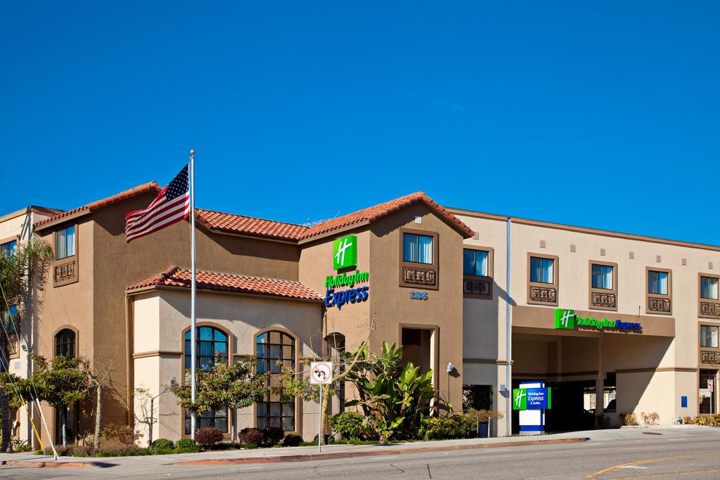 Holiday Inn Express and Suites Hermosa Beach