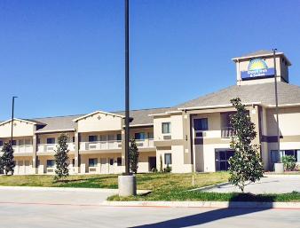 Days Inn and Suites Katy