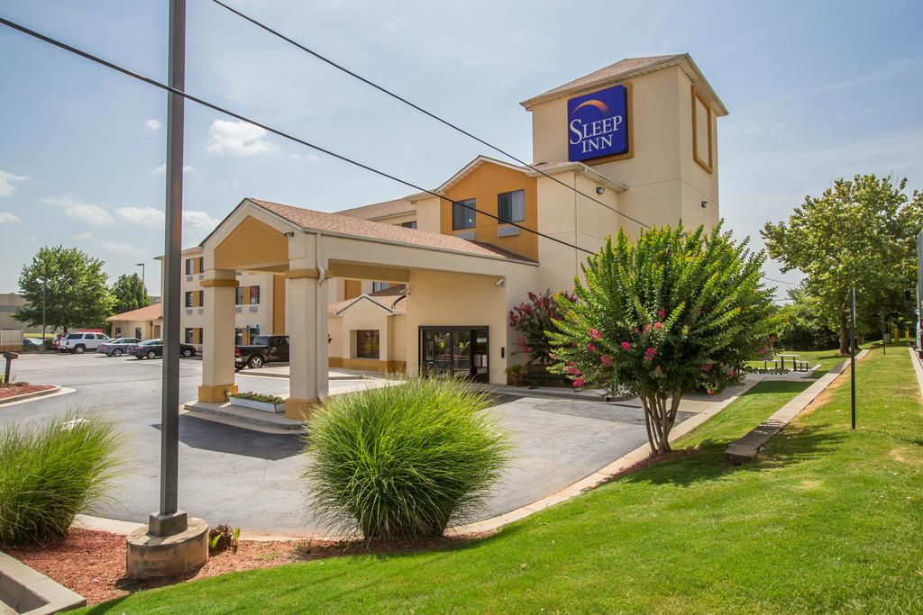 Sleep Inn - McDonough