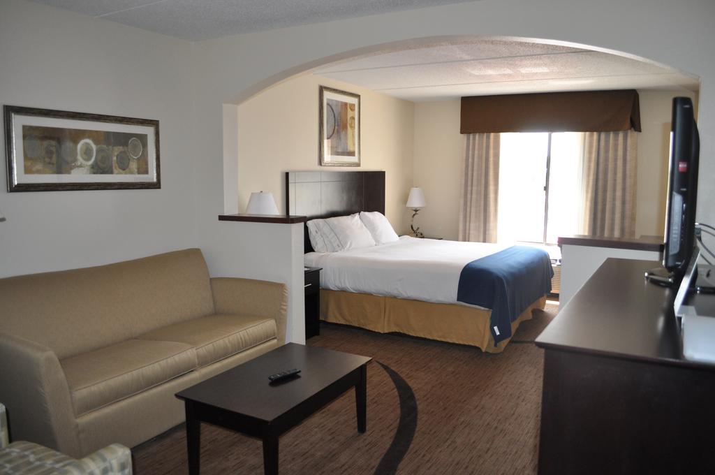 Wingfield Inn and Suites - Owensboro