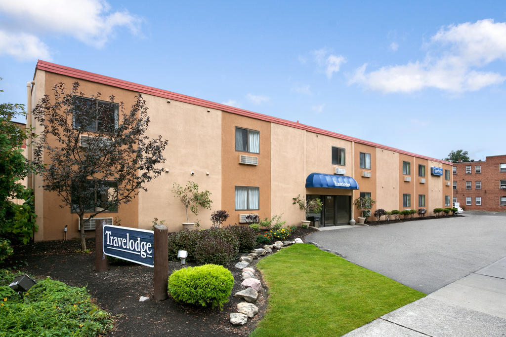 Travelodge Lakewood