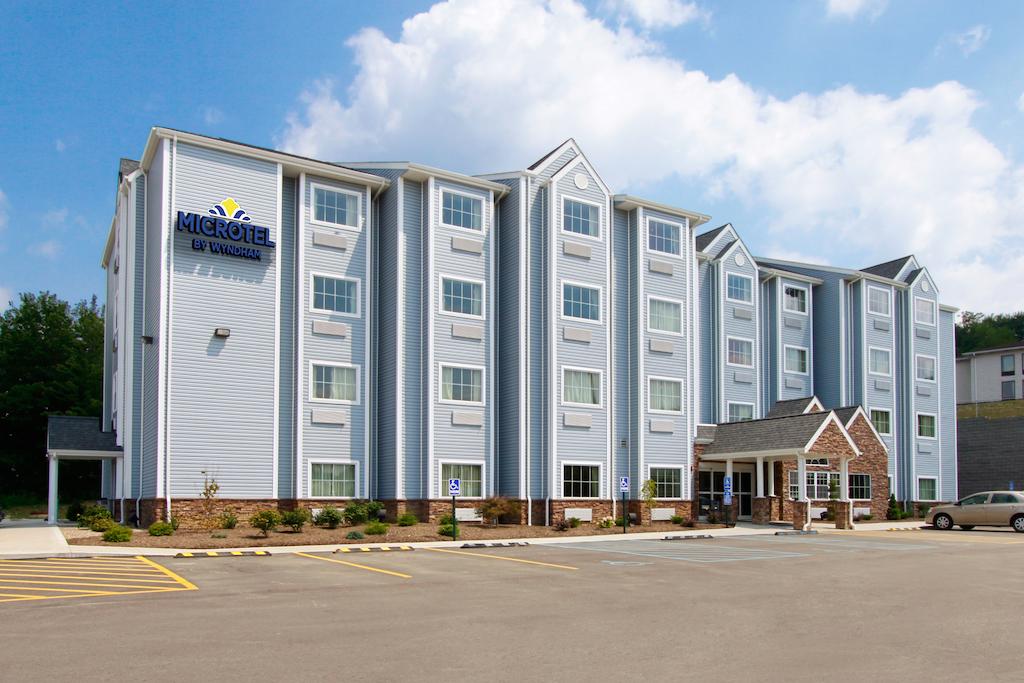 Microtel Inn and Suites by Wyndham Waynesburg