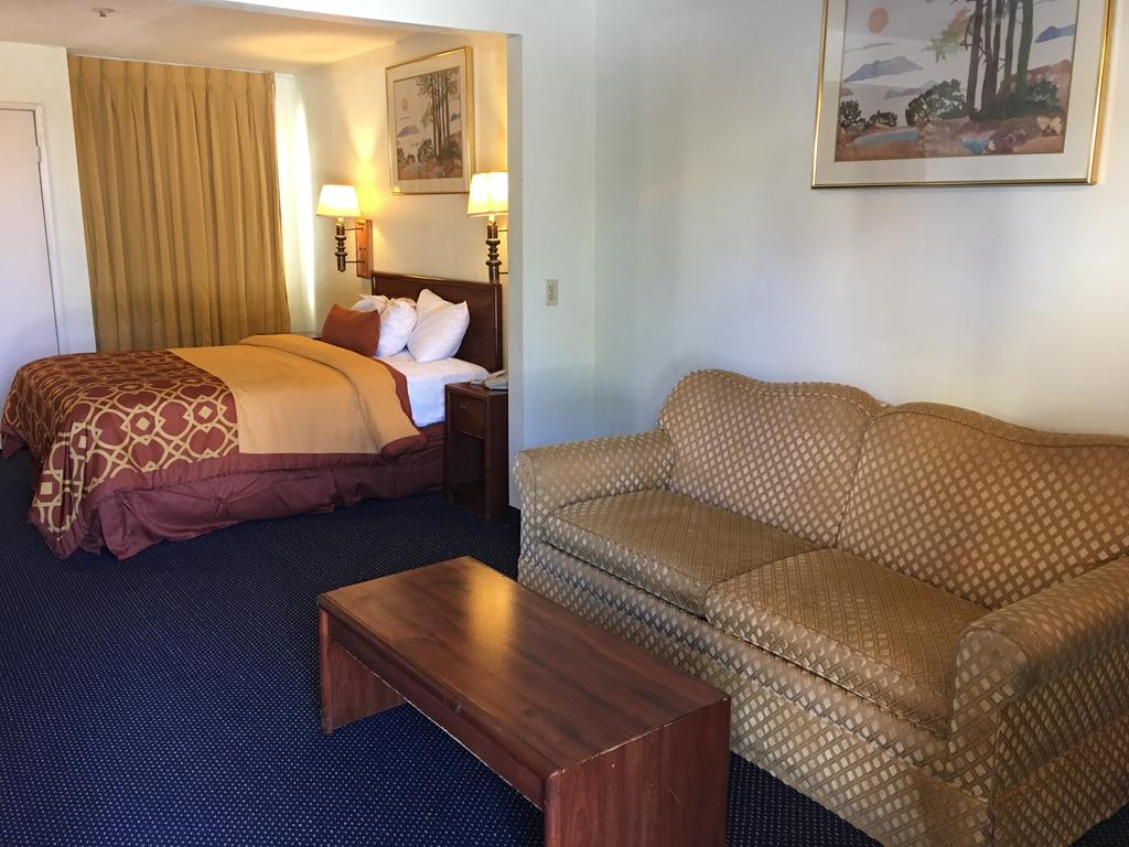 Executive Suites Inn