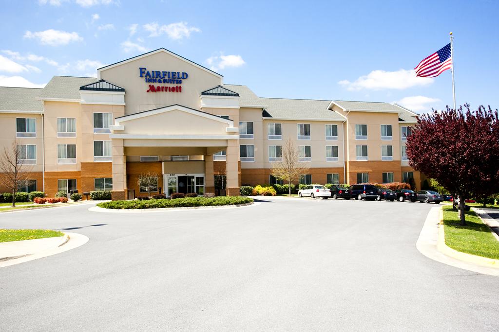 Fairfield Inn and Suites Winchester