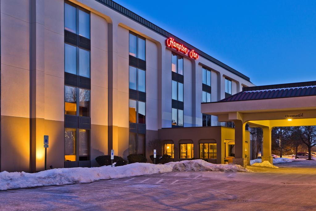 Hampton Inn Chicago-Westchester