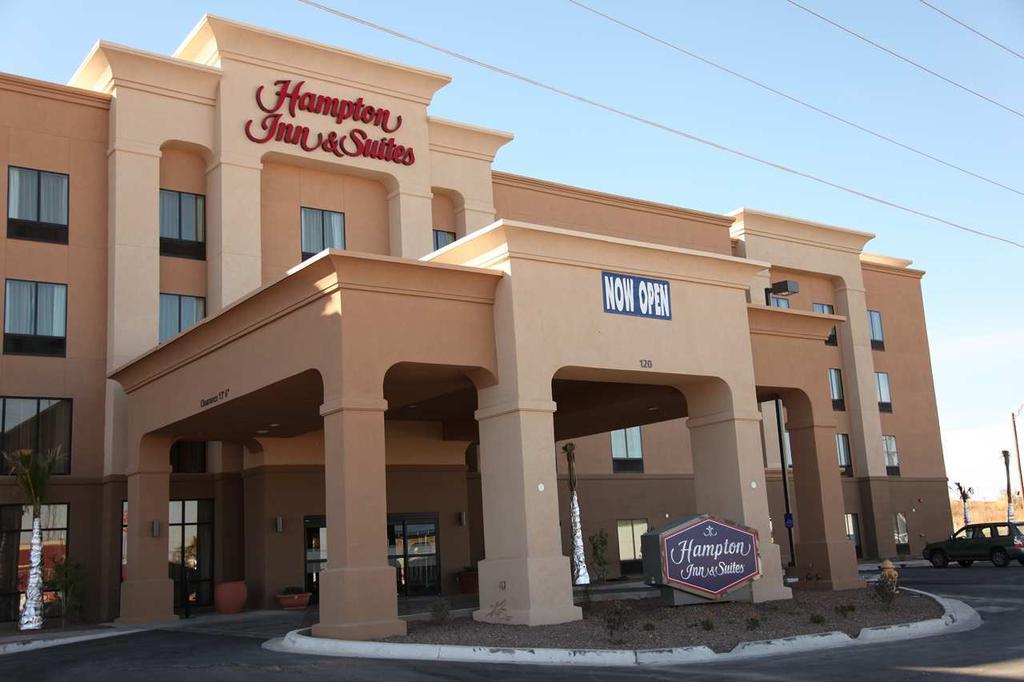 Hampton Inn and Suites Carlsbad - NM