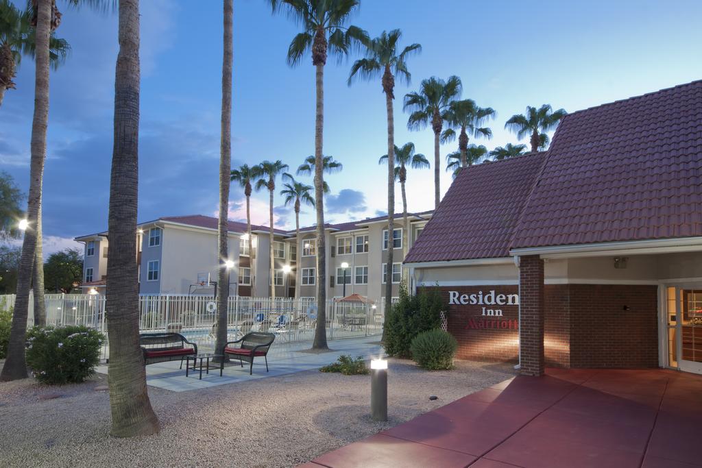 Residence Inn Phoenix Chandler-Fashion Center