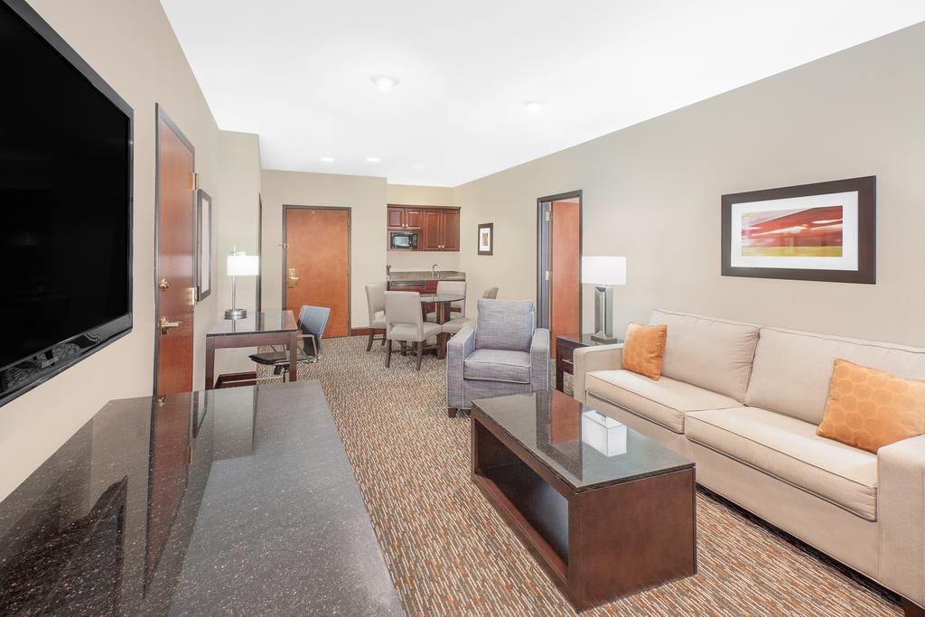 Wingate by Wyndham Sylvania-Toledo