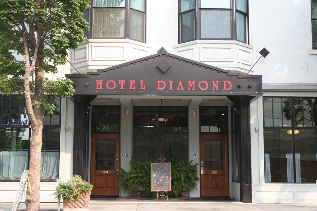 Diamond Hotel