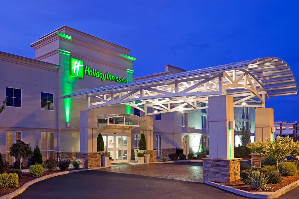 Holiday Inn Marketplace