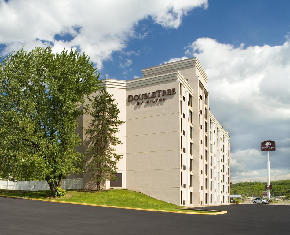 Doubletree By Hilton Pittsburgh Meadow Lands