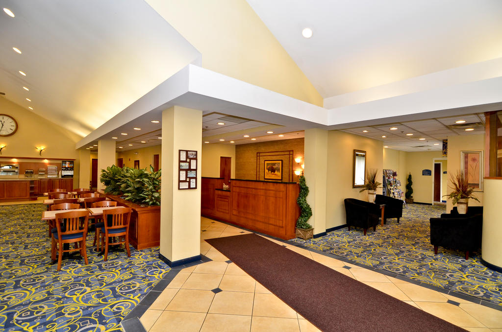 BEST WESTERN PLUS Galleria Inn and Suites