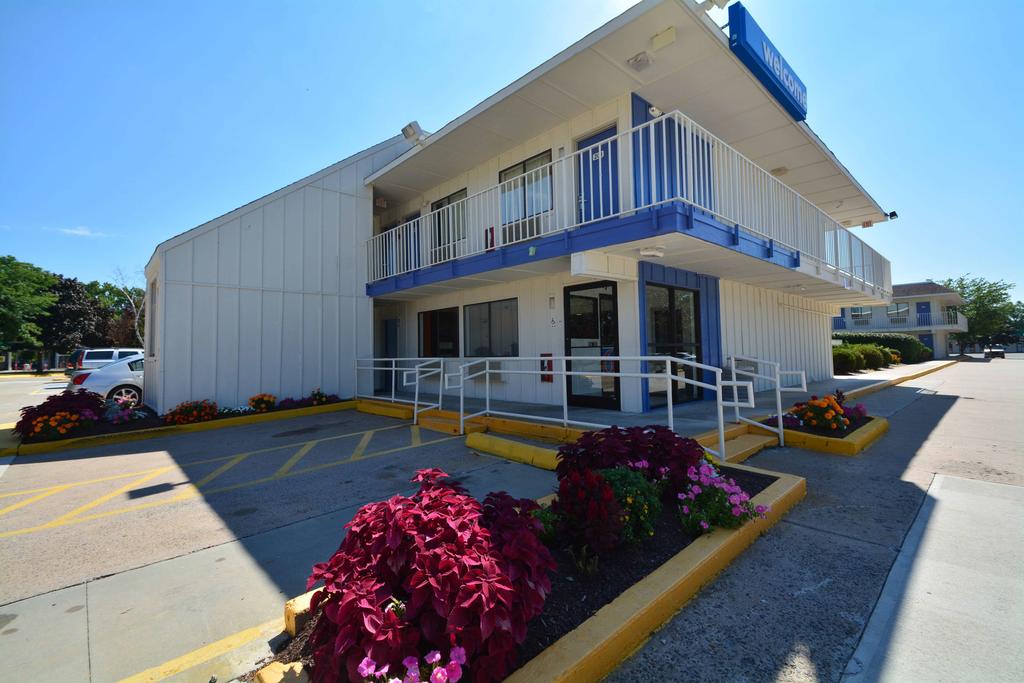 Motel 6 Hartford - Windsor Locks