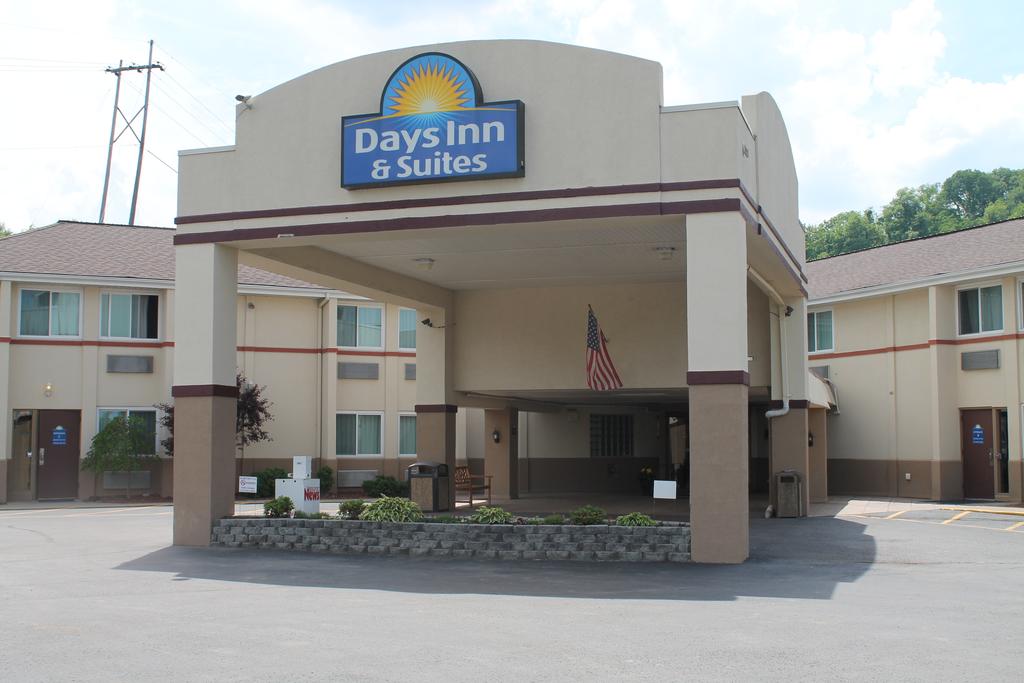 Days Inn Clarksburg