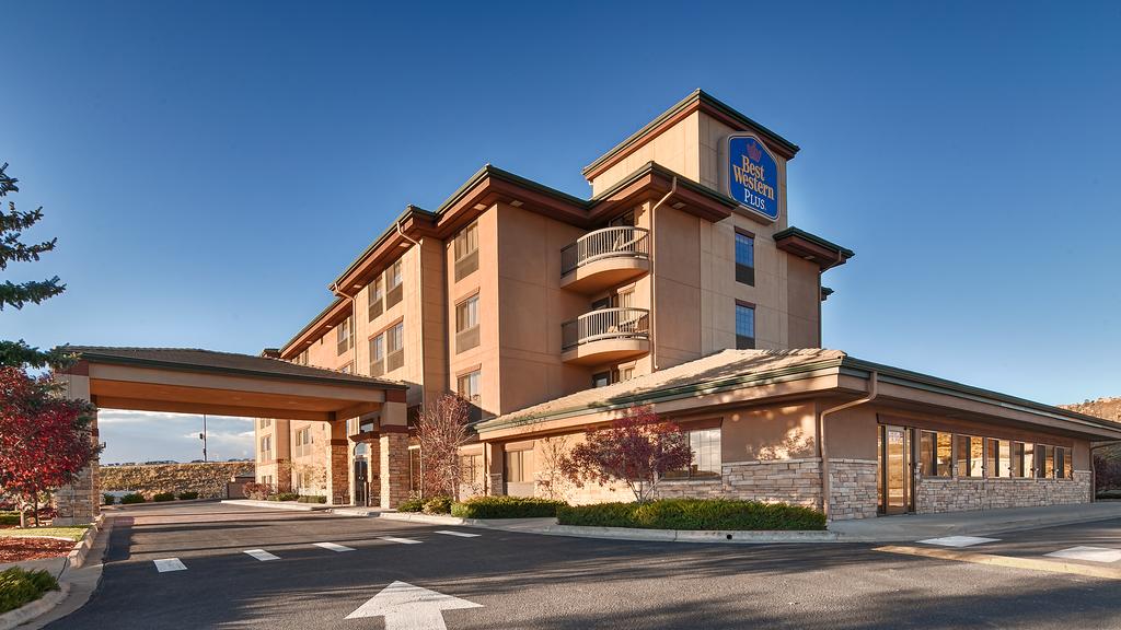 BEST WESTERN Inn and Suites of Castle Rock