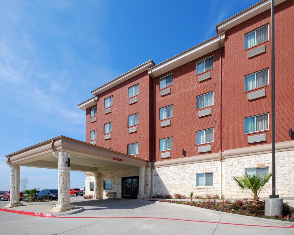 Comfort Suites Grand Prairie