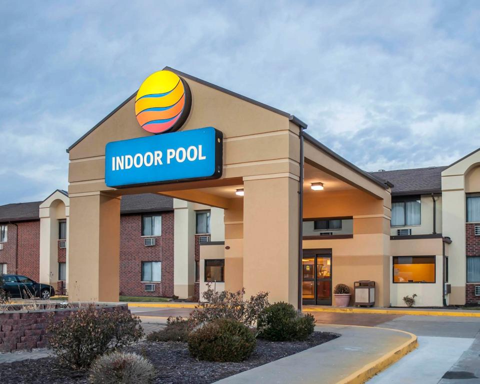 Comfort Inn Boonville - Columbia