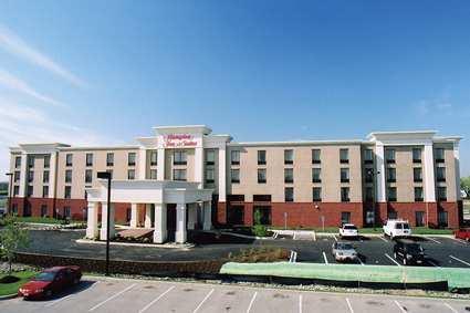 Hampton Inn and Suites Cincinnati Union Centre