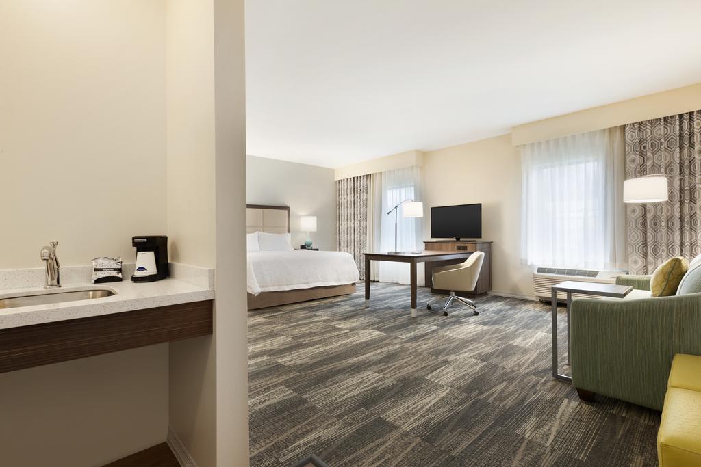 Hampton Inn and Suites Niles-Warren - OH