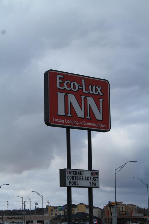 Eco-Lux Inn