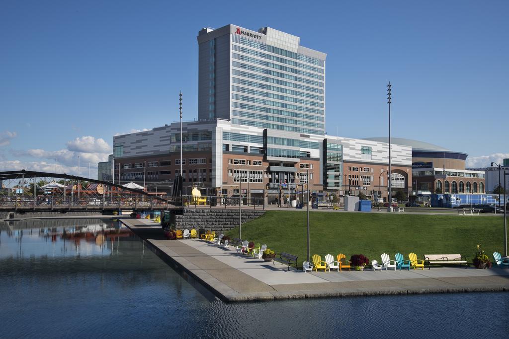 Buffalo Marriott HARBORCENTER