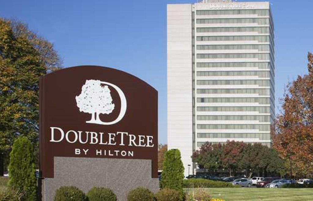 DoubleTree by Hilton Kansas City - Overland Park