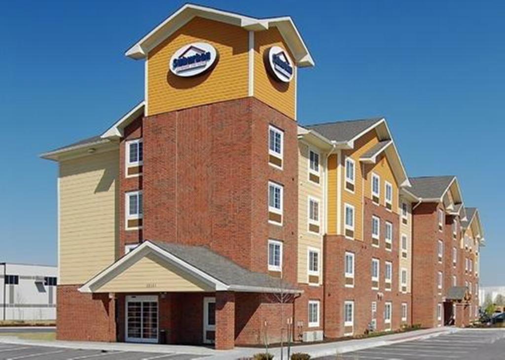 Suburban Extended Stay Hotel Lenexa-Kansas City