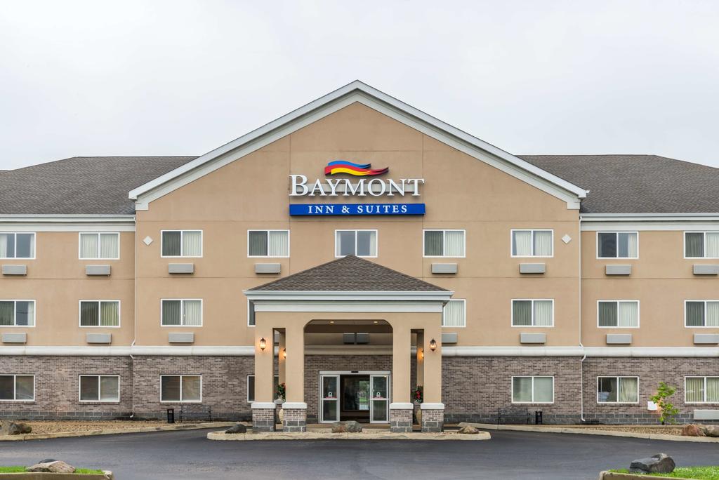 Baymont Inn and Suites Indianapolis Northeast