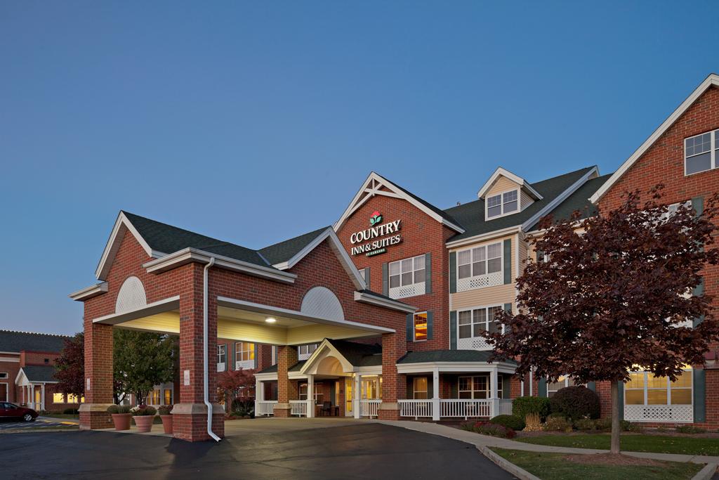 Country Inn and Suites By Carlson Milwaukee West Brookfield WI