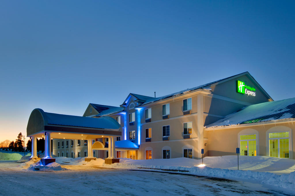 Holiday Inn Express Cadillac