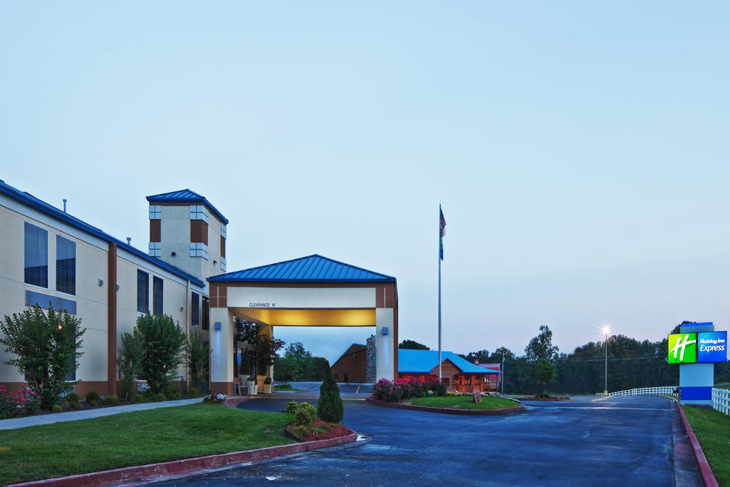 Days Inn And Suites Tahlequah