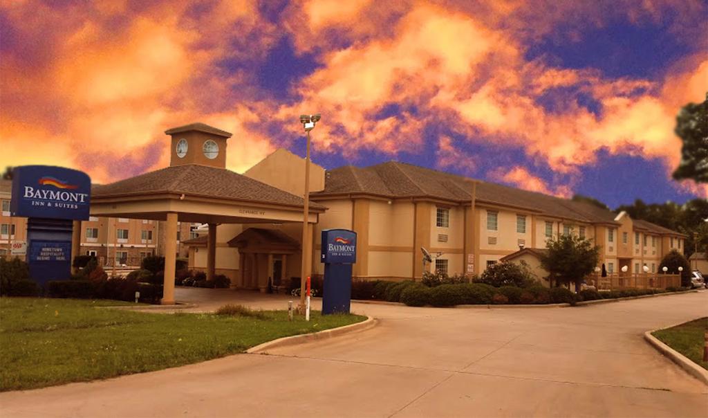 Baymont Inn and Suites Carthage