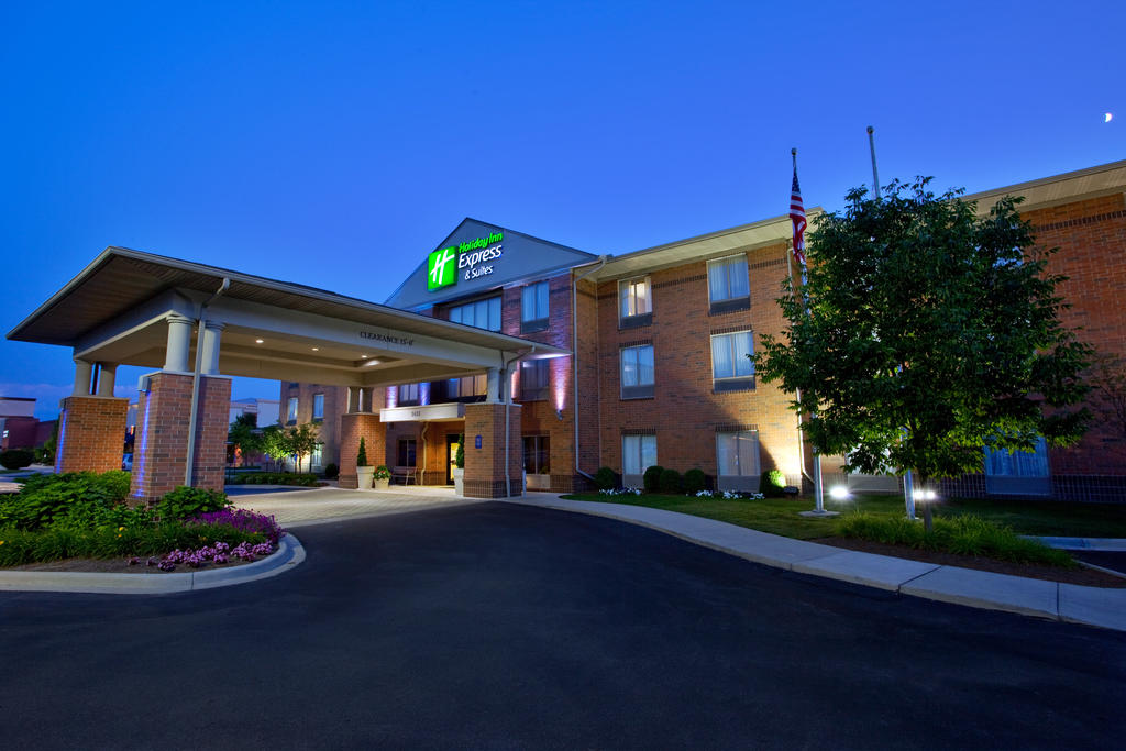 Holiday Inn Exp Ste Centervill