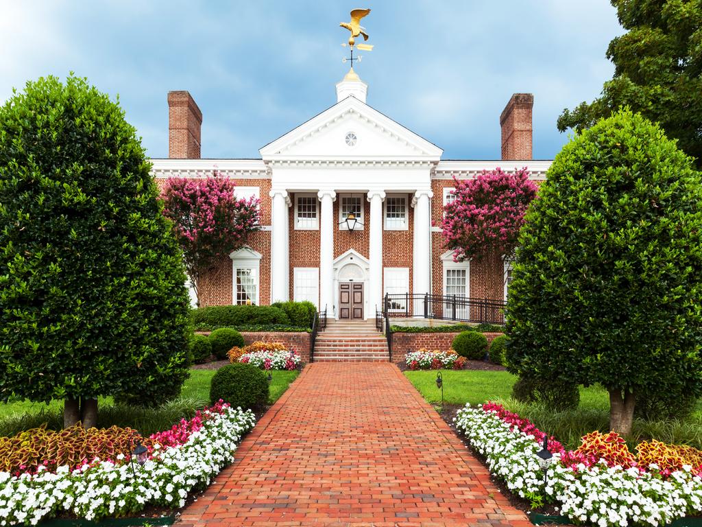 Wyndham Virginia Crossings Hotel and Conference Center