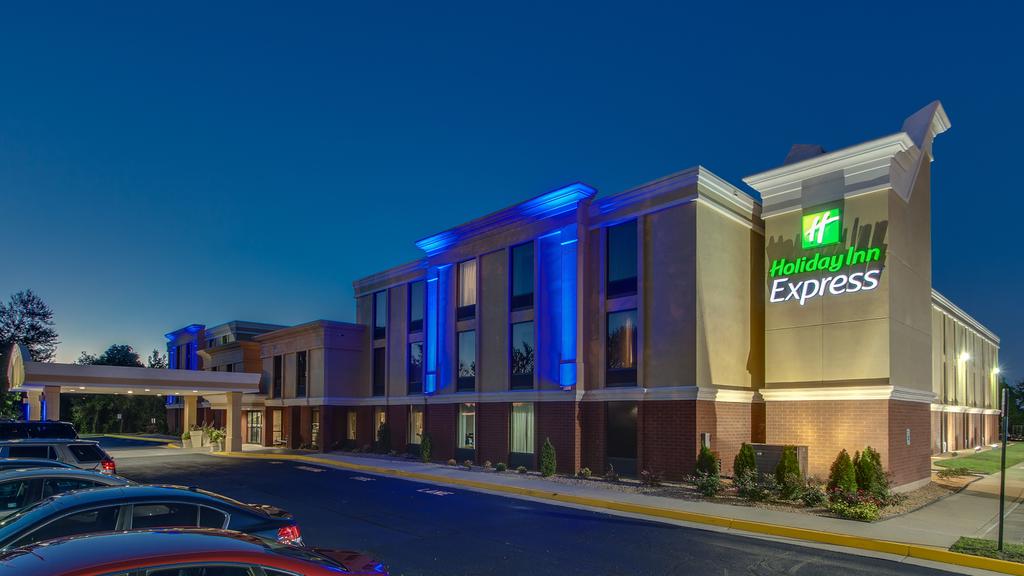 Holiday Inn Express Richmond E - Midlothian Turnpike