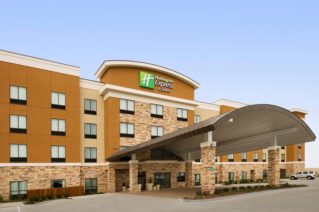 Holiday Inn Expressand Suites Waco South