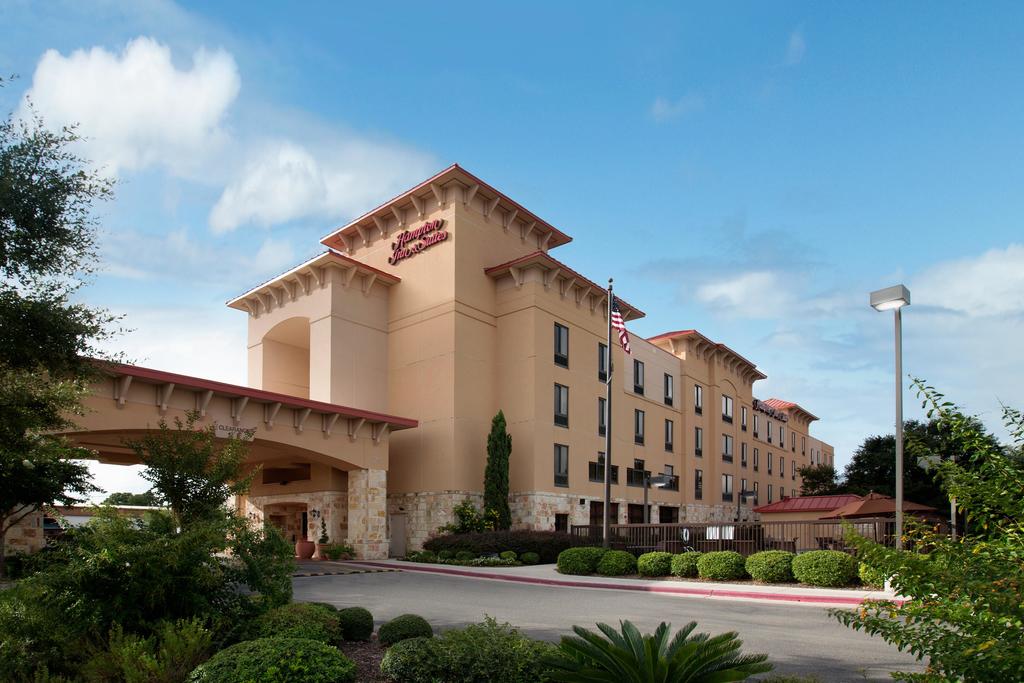 Hampton Inn and Suites San Marcos