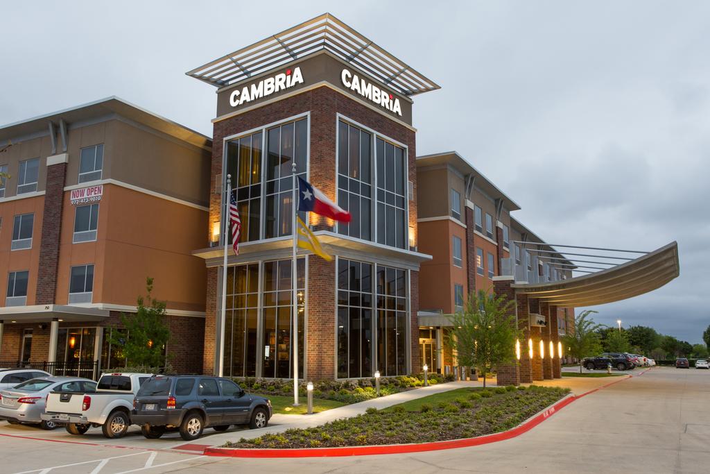 Cambria hotel and suites Plano - Frisco