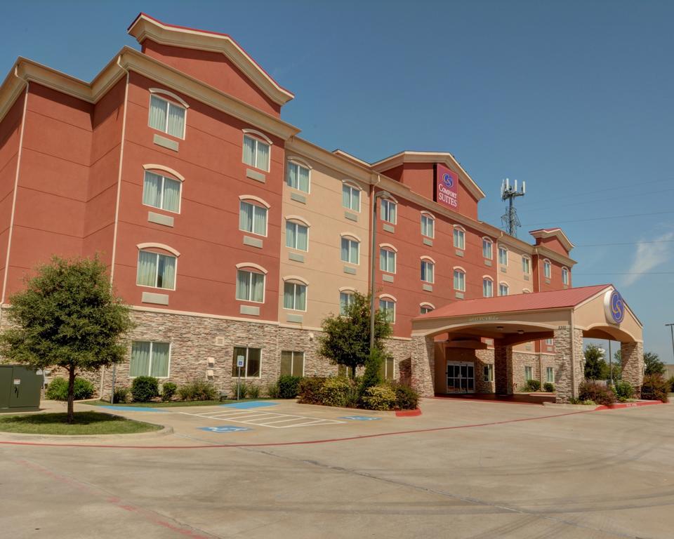 Comfort Suites Plano East - Richardson