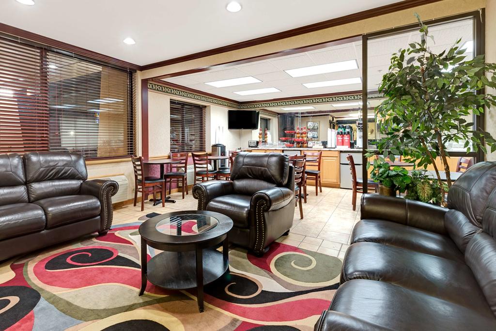 Baymont Inn and Suites Plano