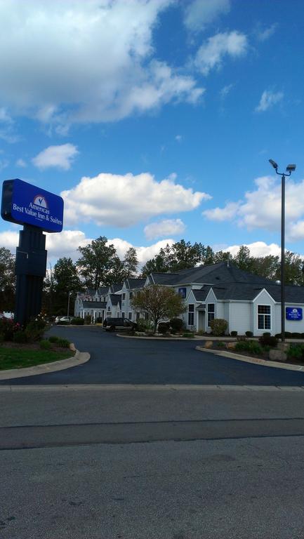 Americas Best Value Inn and Suites Sunbury