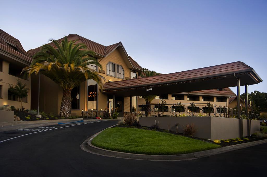 BEST WESTERN PLUS Novato Oaks Inn