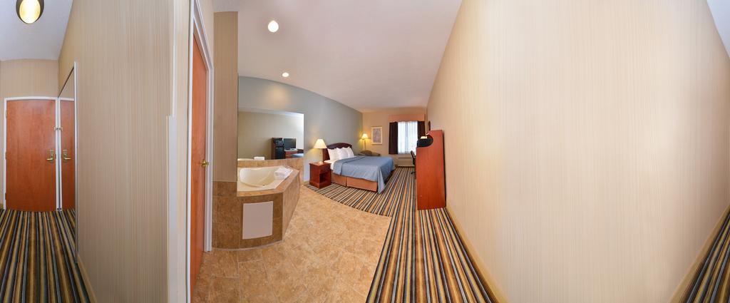 BEST WESTERN PLUS New England Inn and Suites