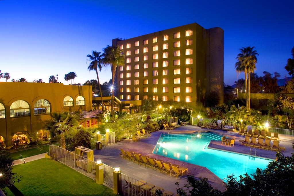 DoubleTree by Hilton Tucson - Reid Park