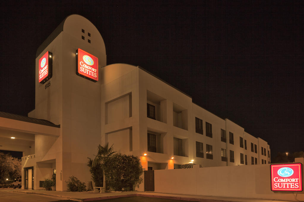 Comfort Suites Tucson Airport