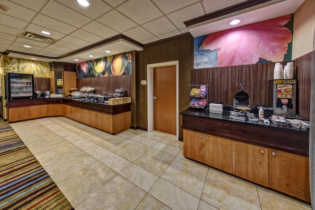 Fairfield Inn and Suites Weatherford