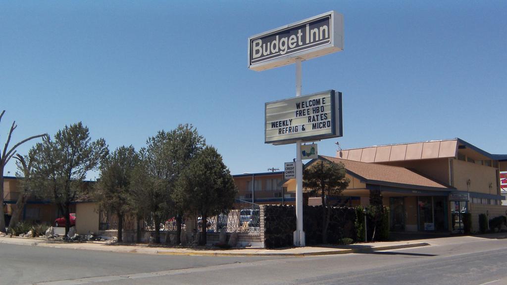 Budget Inn West