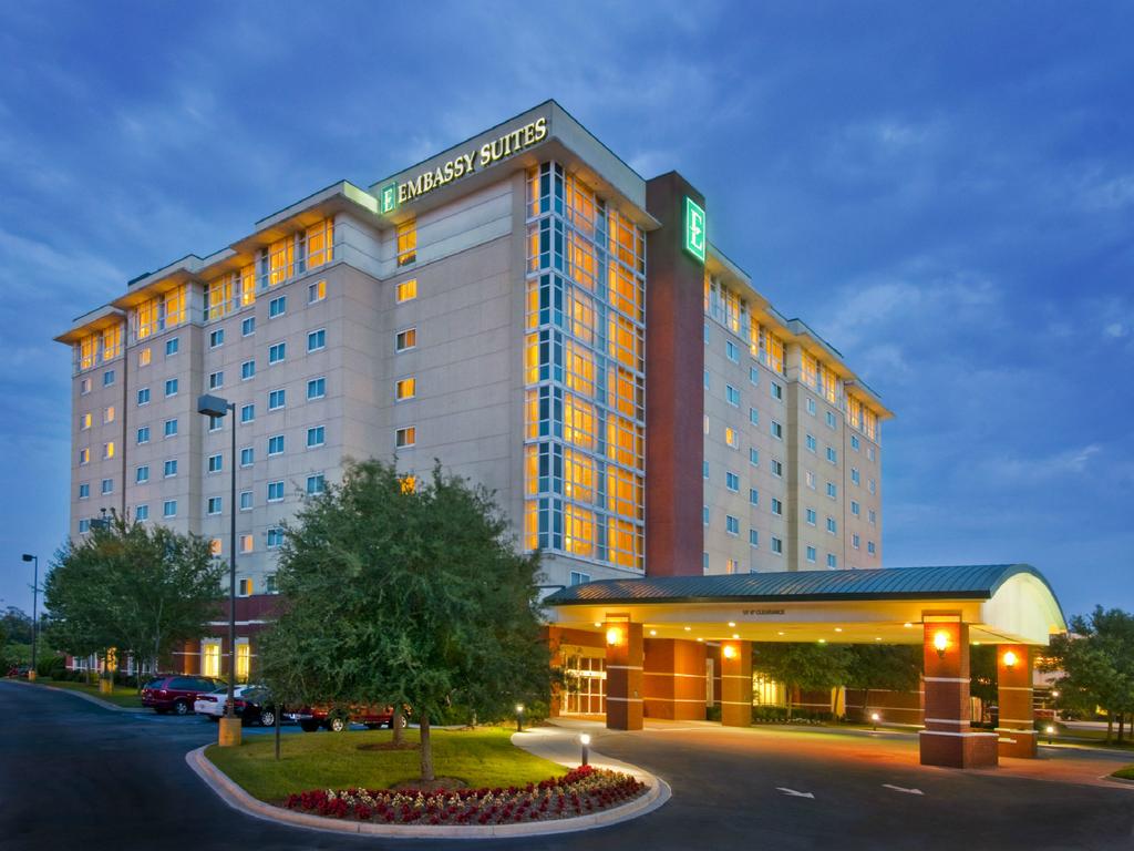 Embassy Suites North Charleston - Airport-Hotel and Convention Center