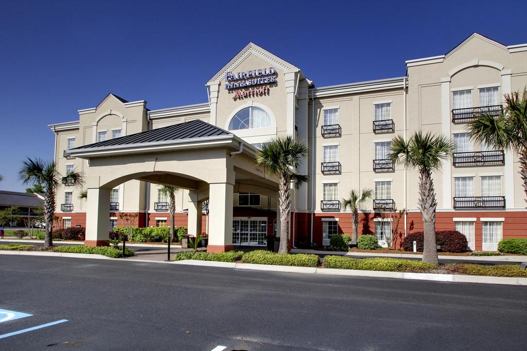 Fairfield Inn and Suites Charleston NorthAshley Phosphate